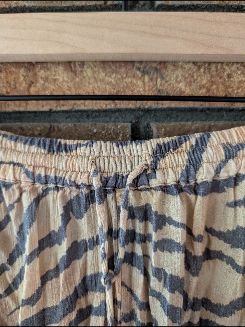 Spell Skirt - Picture 3 of 7